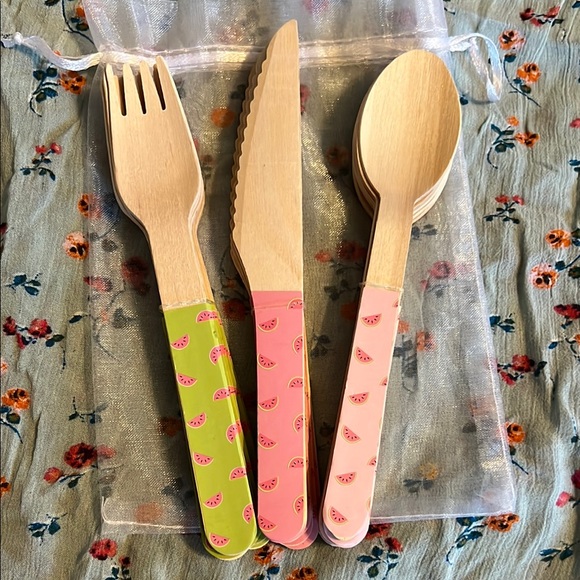 None Other - Colorful Wooden Cutlery Set with Watermelon Design